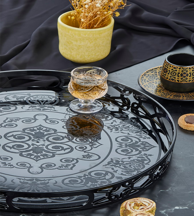 Black round coffee serving tray