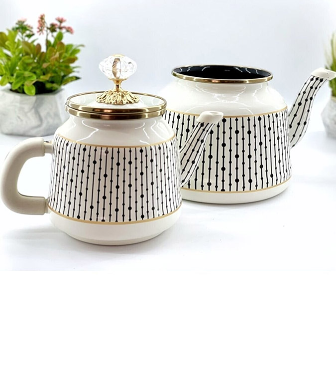 Enamel teapot set from Nagi Home