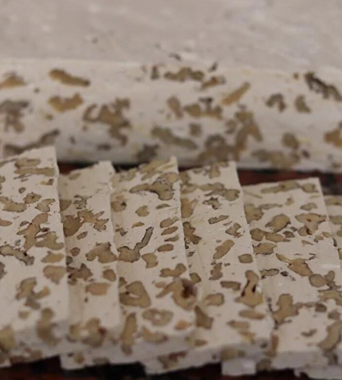 Halva walnut paste 20 × 37 gr